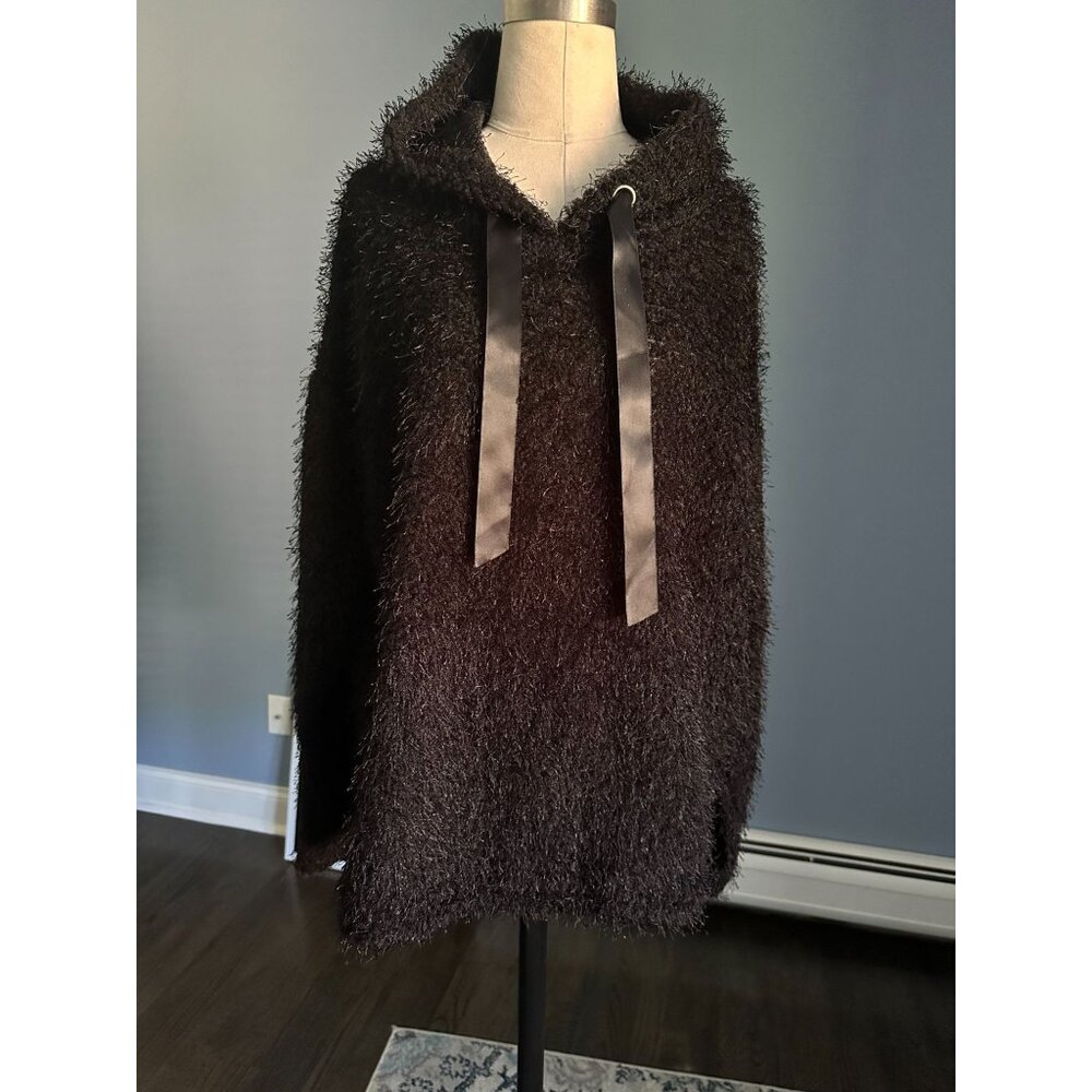 style.me black fuzzy sweater with hood fits M/L